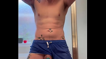 Santa ‘came’ to town freecum and spread some christmas cheer with me in this video i just post