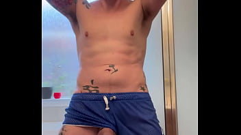 Santa ‘came’ to town freecum and spread some christmas cheer with me in this video i just post