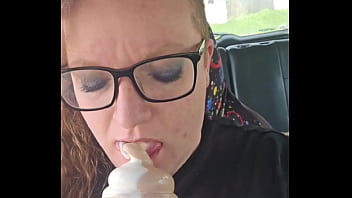 Bbw enjoying a nice cone