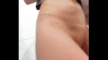 Teens for one teen girl show another how to shave her pussy safely