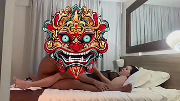 Professora de buceta dá aula pro amiguinho da quinta série