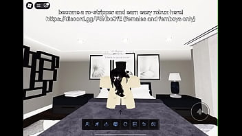 Roblox whore used for 100 robux