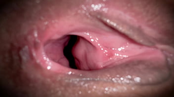 Dreamed to film my loosing virginity but the dick is so big for my pussy