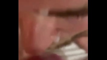 Love it when a guy has such a mind blowing orgasm that he literally can't focus on filming anymore and drops the camera i