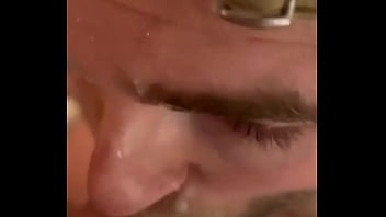Love it when a guy has such a mind blowing orgasm that he literally can't focus on filming anymore and drops the camera i