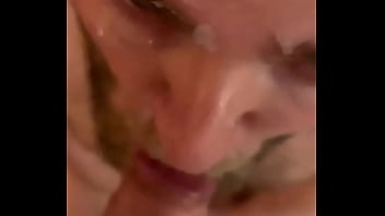 Love it when a guy has such a mind blowing orgasm that he literally can't focus on filming anymore and drops the camera i