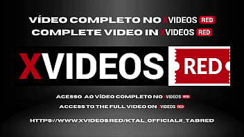 Ktal fodendo a empregadinha geisy na realidade virtual gratis