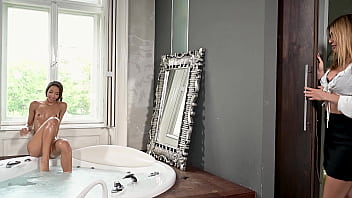 Free scene the affair chapter 1 bi hottie lia lin enjoys double ended glass dildo with kitana lure gp3140