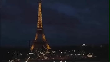 Big Boobs Woman Showing Her Ass thumbnail