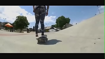 Big boobs woman showing her ass