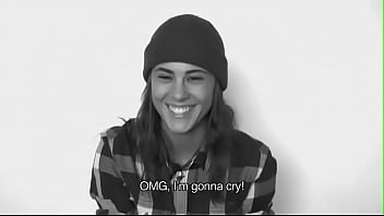 Big boobs woman showing her ass