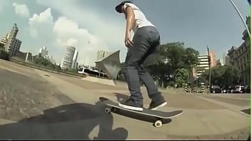 Big boobs woman showing her ass