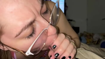 The best blowjob with a huge facial cumshot ~ argentine hot couple