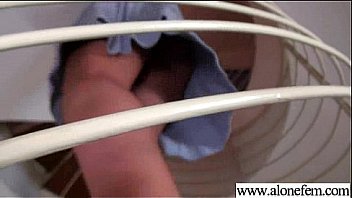 Alone girl betta enjoy sex things used as dildos mov 08