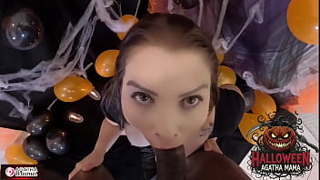Agatha mama um bbc fodendo um jack o'lantern de halloween de uma milf brasileira grátis