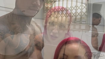 Dupla penetração no pelo meu corninho gosta de ver outros machos me fodendo sem camisinha