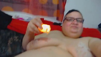 Wachs spiele auf den busen