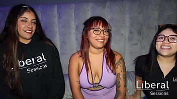 Pareja swinger real amateur hacen debut por dinero