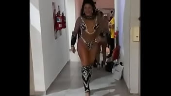 Hermosa experiencia amo bailar el carnaval en mi