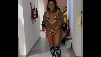Hermosa experiencia amo bailar el carnaval en mi