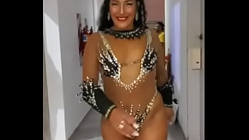 Hermosa experiencia amo bailar el carnaval en mi