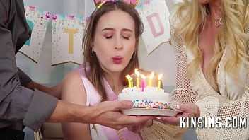 Nonton Adoption Revelation Is My Bday Present thumbnail