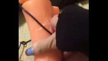 Gioco con il mio dildo belocementw