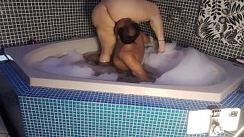 Vivi guedez viciada em anal