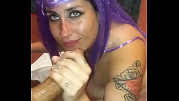 Le gusta la pija y chuparla al máximo Le gusta la pija y chuparla al máximo