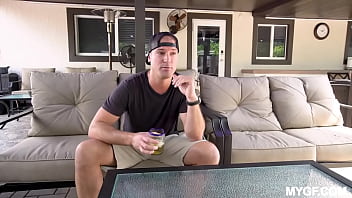 Late i brought pizza