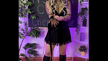 Nylon club putting on fishnet tights