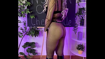 Nylon club putting on fishnet tights