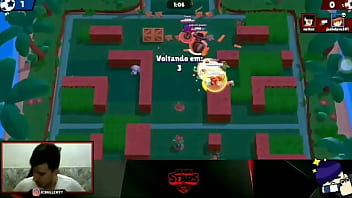 Bibi jogando mal no brawl stars e a pessoa ficando puta