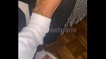 Voici deux petits extraits gratuits de la vidéo qui t’attend ce soir