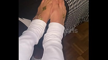 Voici deux petits extraits gratuits de la vidéo qui t’attend ce soir