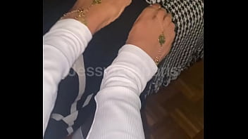 Voici deux petits extraits gratuits de la vidéo qui t’attend ce soir