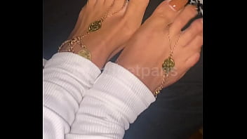 Voici deux petits extraits gratuits de la vidéo qui t’attend ce soir