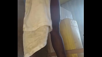 Crazybitch having fun with her dildo whiles bathing