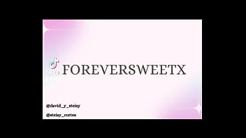 Trailer foreversweetx chica masturbandose en chat con desconocido