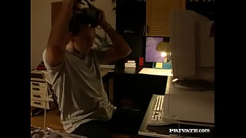 Katia love sucks one dick while the other is in her ass before her dp