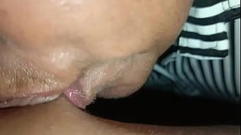 Kecintaan ibu mertua pada menantu muda nya