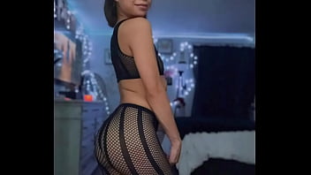 I gotta thang for you #petite #bangingbody #sexy #littlebooty