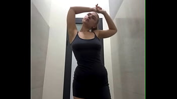 Fingering anal in the gym