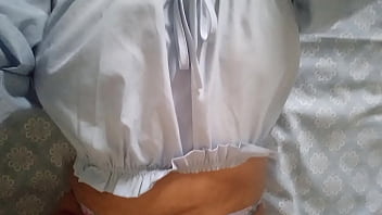 Esposa Caliente Masturba Ya Que El Vago De Su Marido Le Dejo Con Su Coño Mojado Ya Que Solo Follaron Una Vez thumbnail