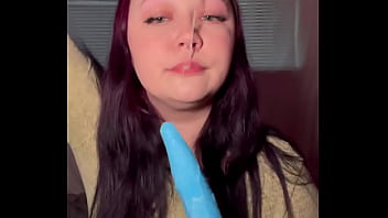 Taylor petrova slobbers all over dildo