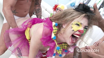 Ella nova 10on1 clown gangbang sz1620