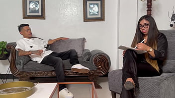 Las enormes tetas redondas de verito aguas rebotan sobre una gran verga dura intensa follada