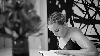 Amber moore's erotic book made charlie forde masturbate her cunt