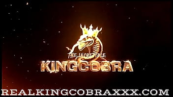 Can we do fuck me friday workouts together like this fitkatiekar happy fuck me friday from king cobra #bbc