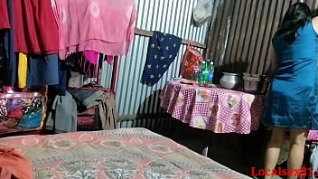 Desi indian newly married wife sex in father in law